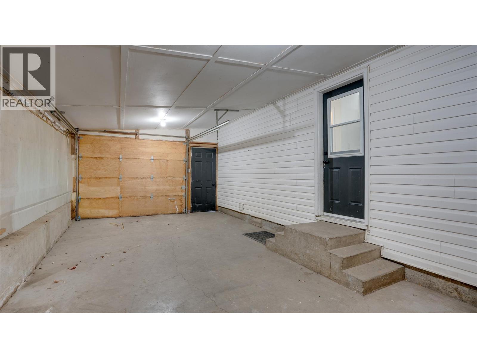 1604 25 Avenue, Vernon