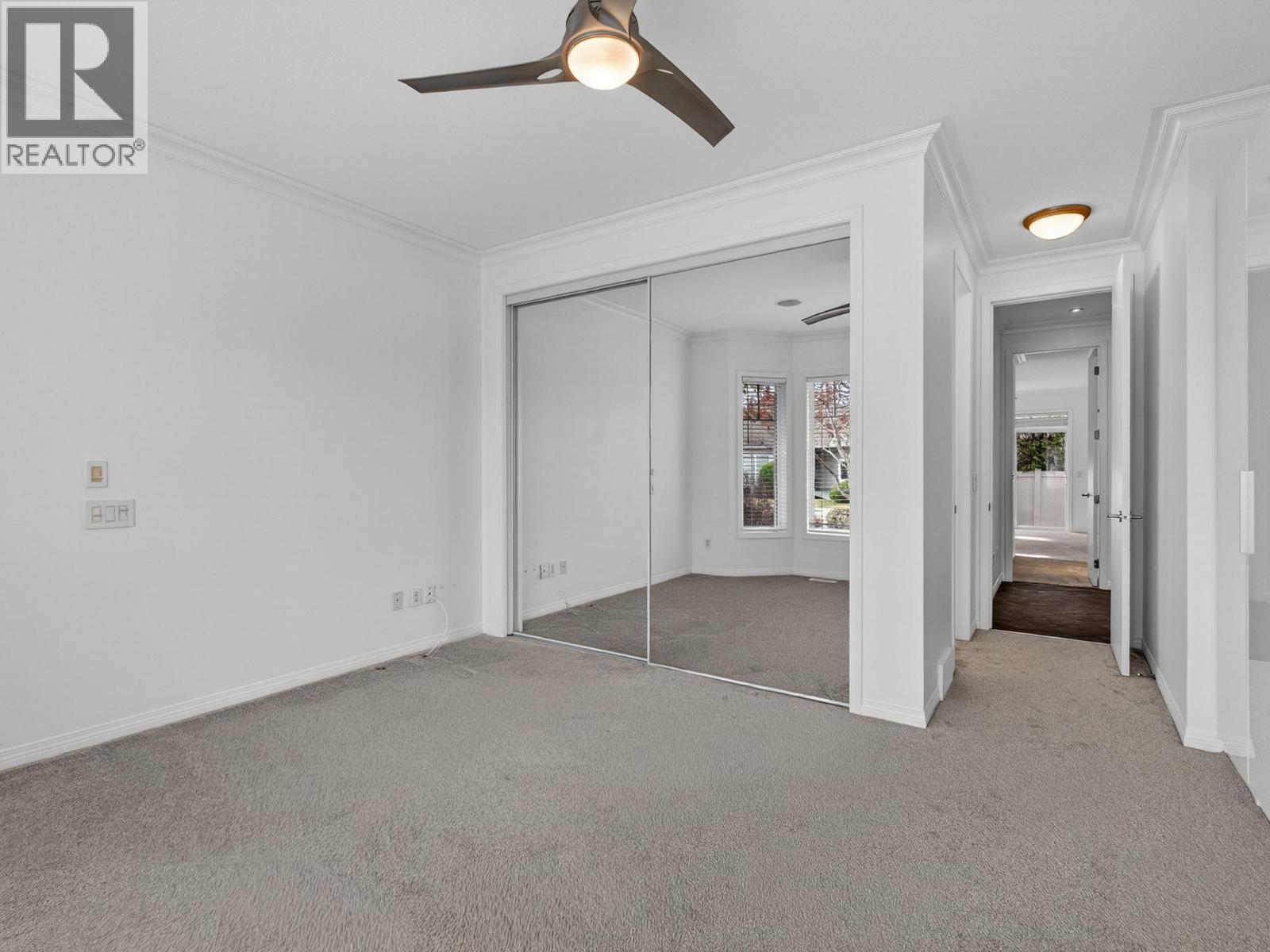 208 665 Cook Road, Kelowna