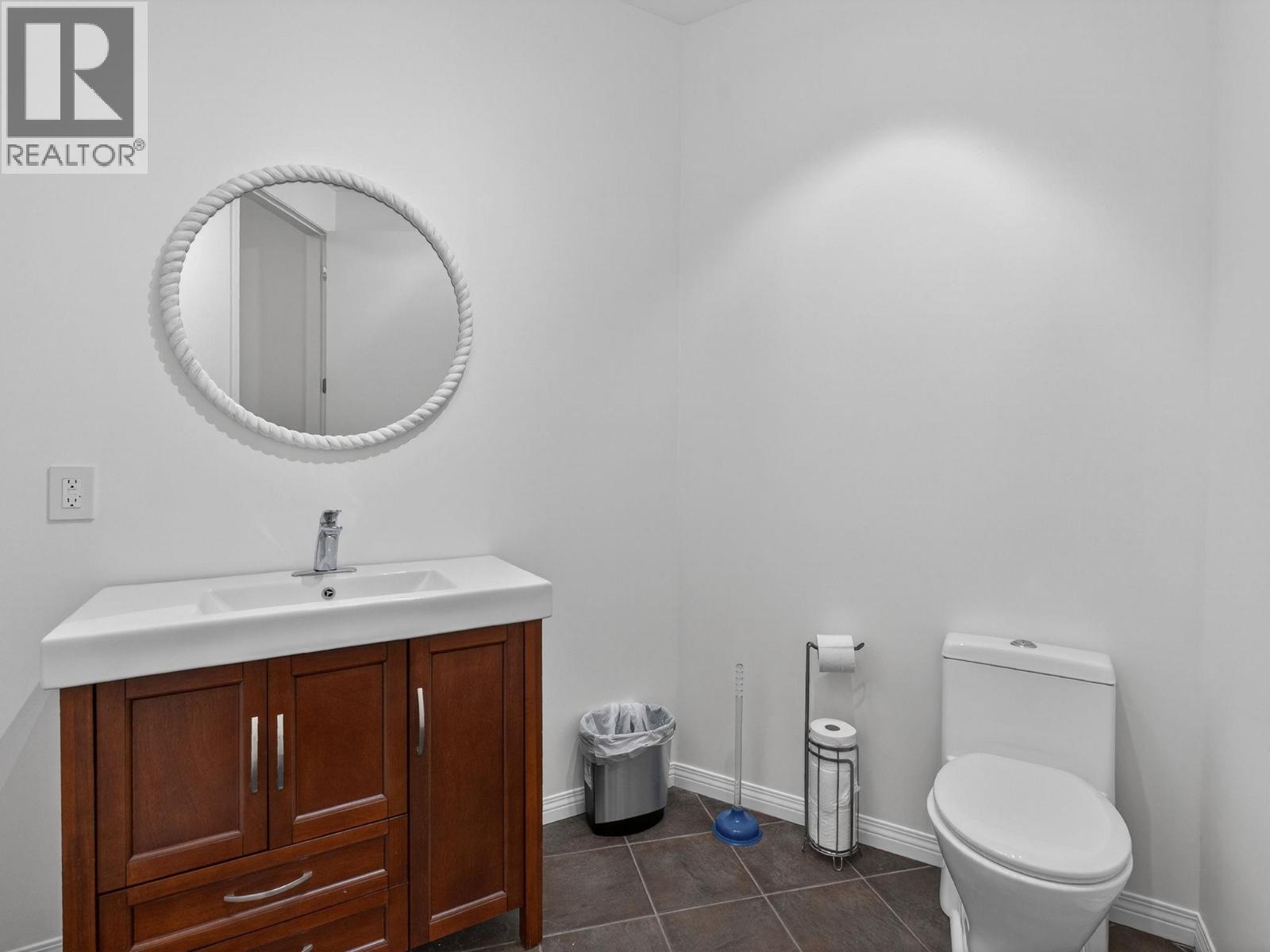 #208 665 Cook Road - 25