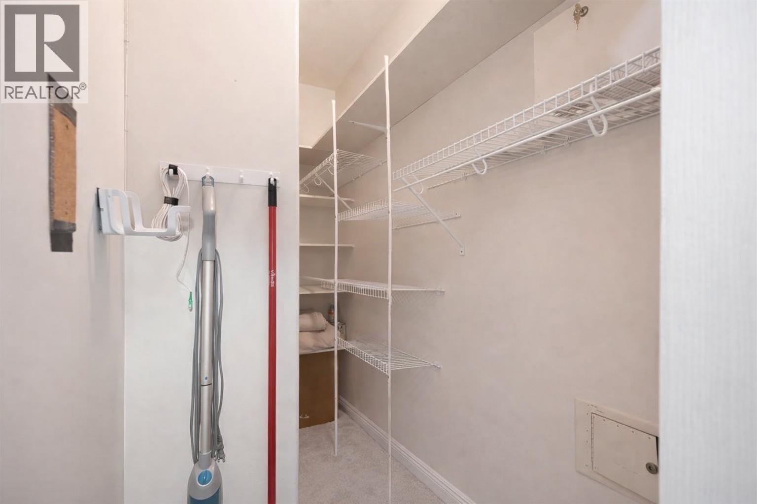 104 2755 MAPLE STREET