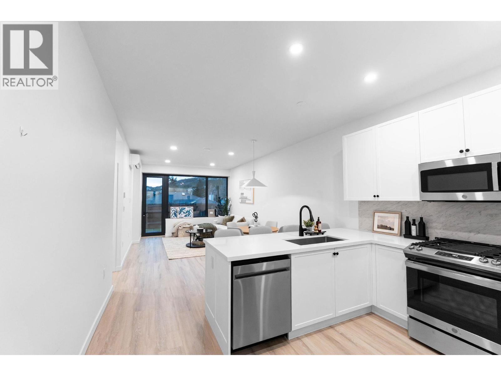 3210 Salmon Road Unit# 2, West Kelowna