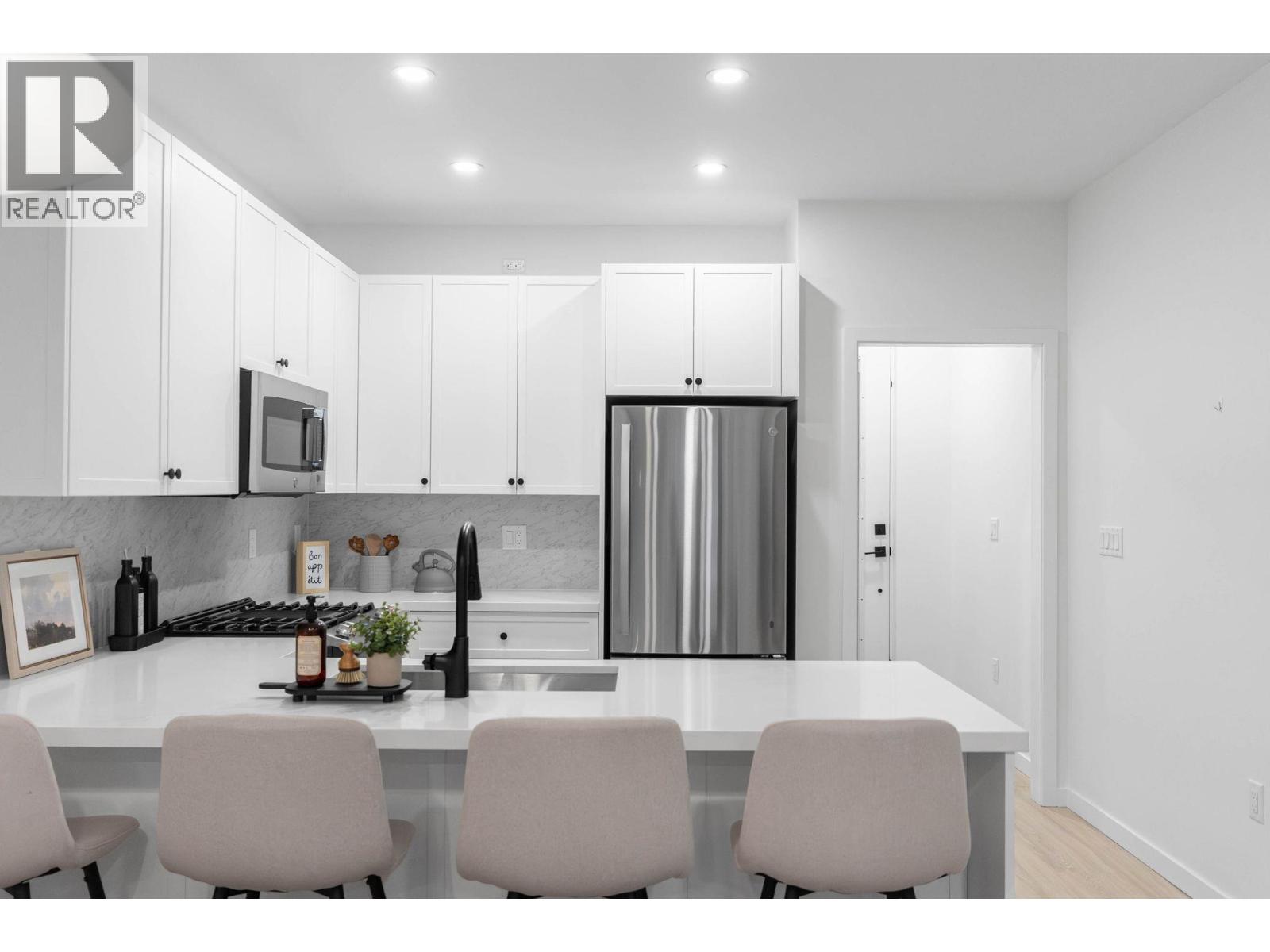 3210 Salmon Road Unit# 2, West Kelowna