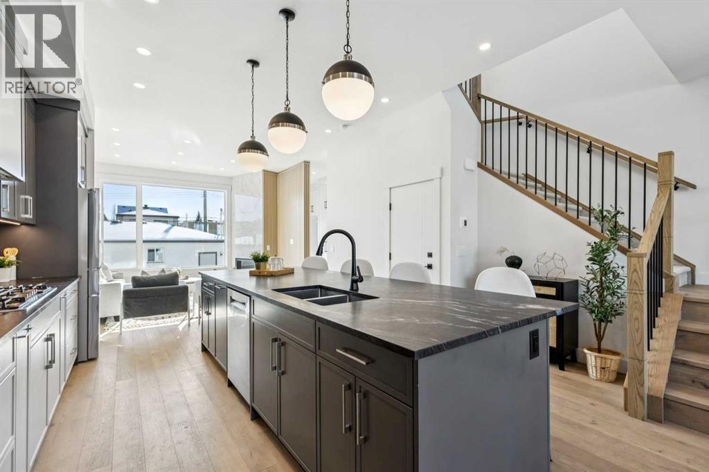 Single Family House for Sale in   Avenue NW Banff Trail Calgary 