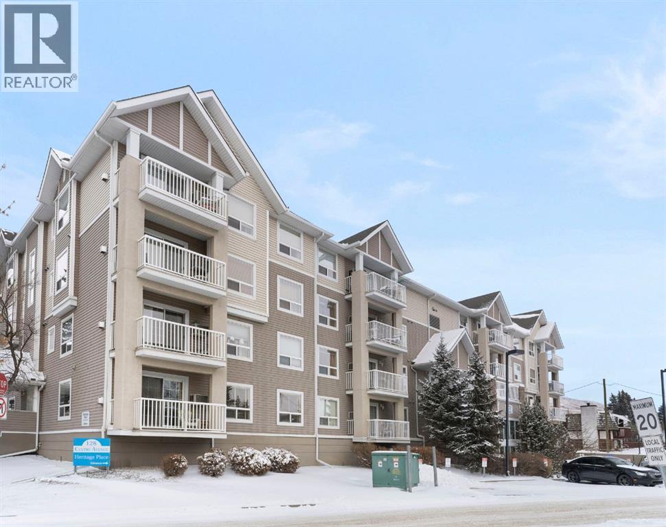 128 Centre Avenue, Cochrane