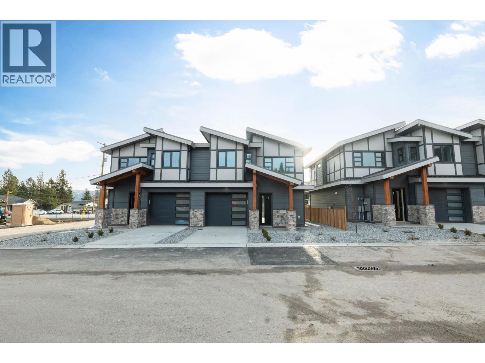 3210 Salmon Road Unit# 7, West Kelowna