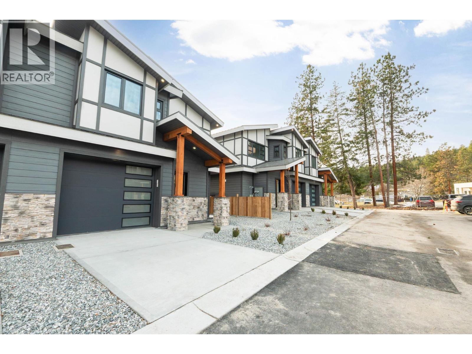 3210 Salmon Road Unit# 7, West Kelowna