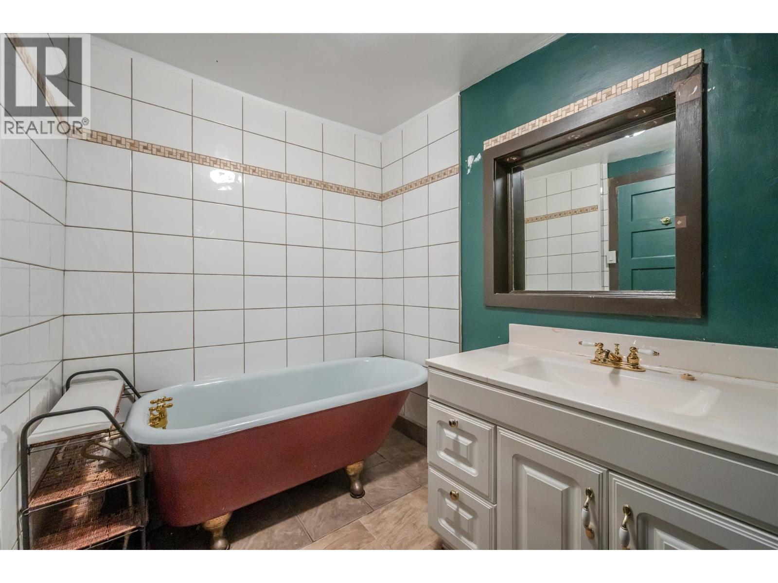 151 Brunswick Street, Penticton