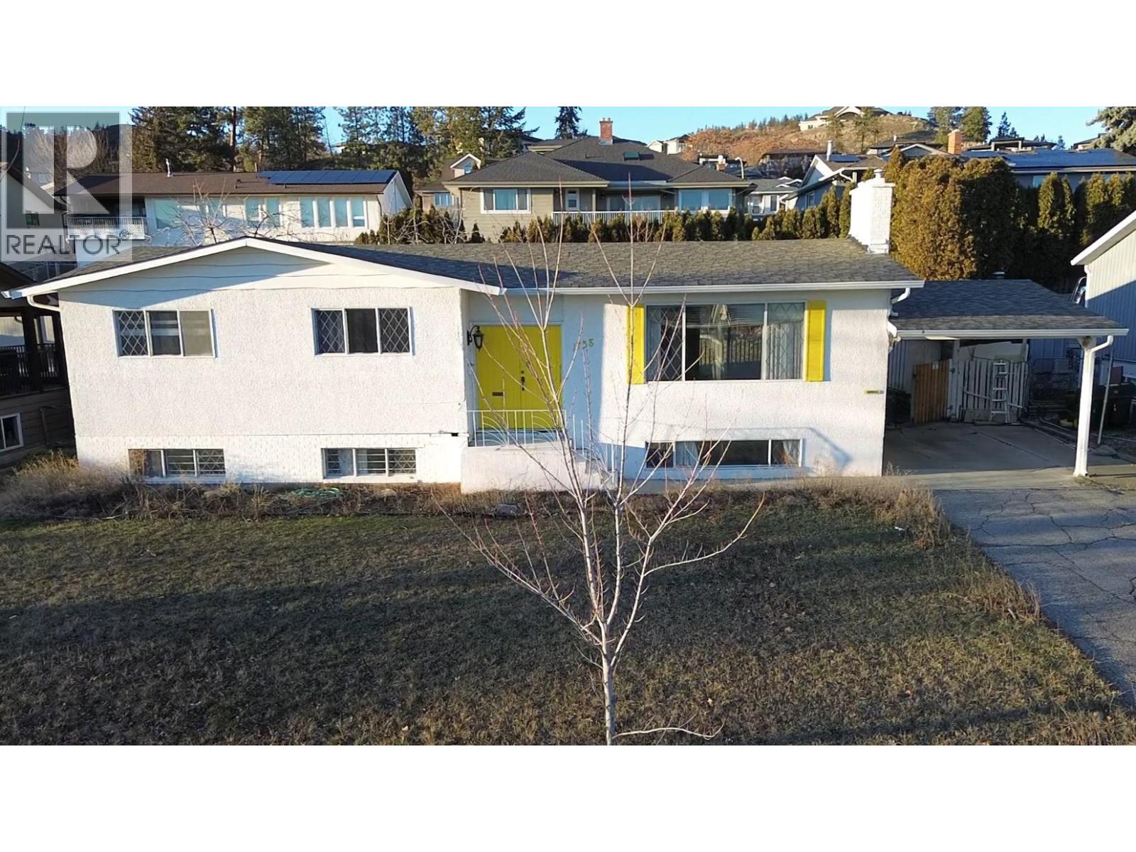  1738 Smithson Drive, Kelowna