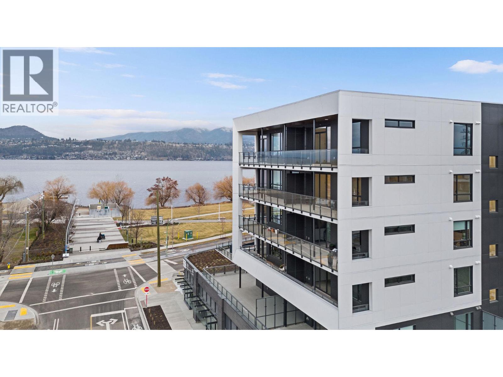 310 3051 Abbott Street, Kelowna