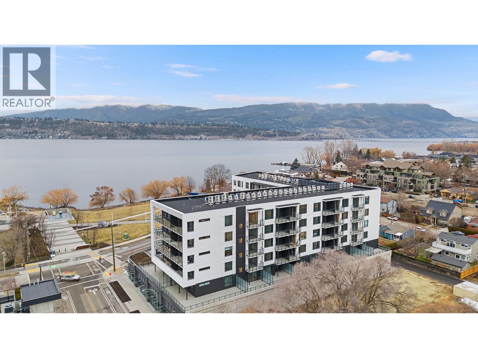 310 3051 Abbott Street, Kelowna
