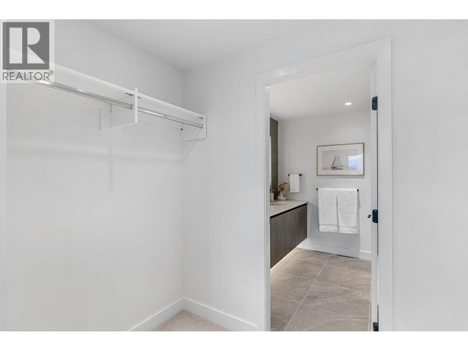 311 3051 Abbott Street, Kelowna