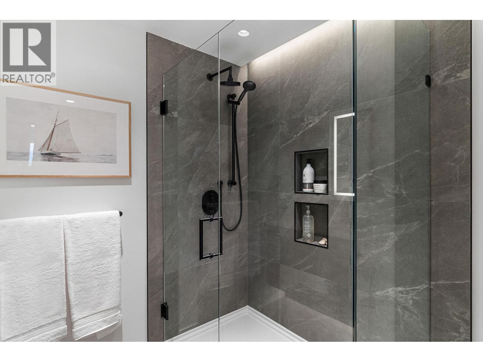 311 3051 Abbott Street, Kelowna