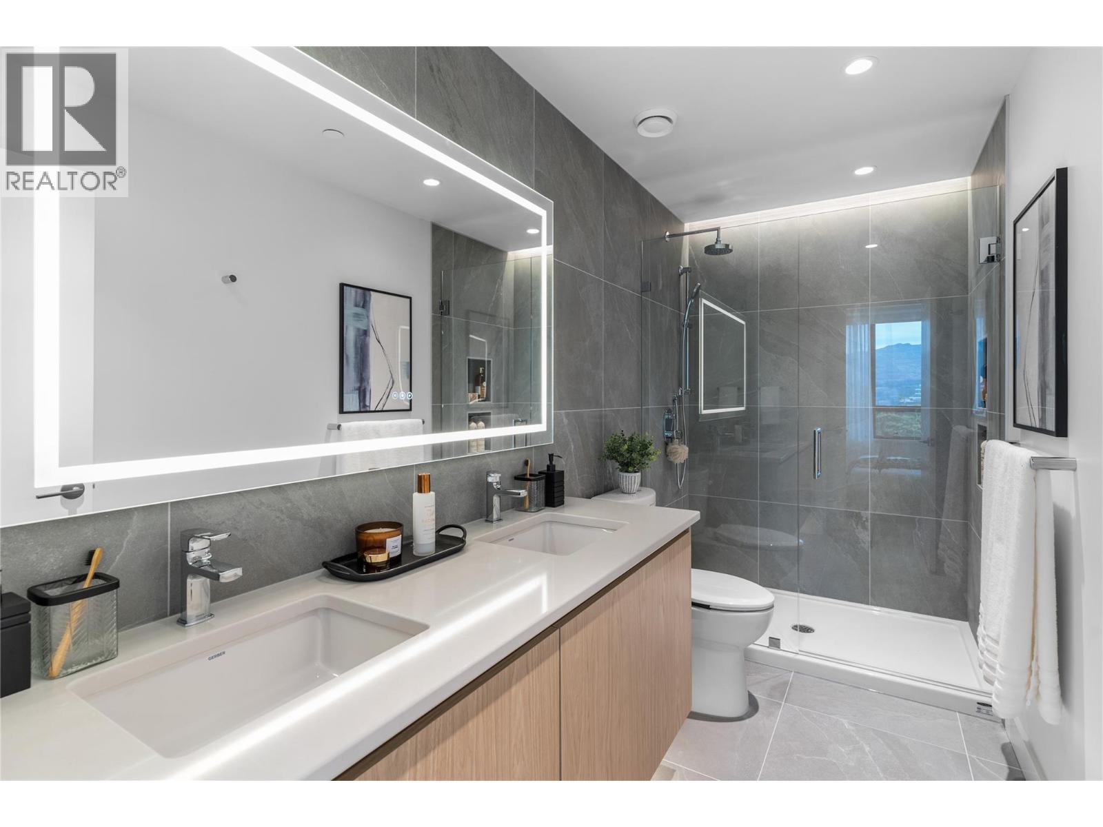 515 3051 Abbott Street, Kelowna