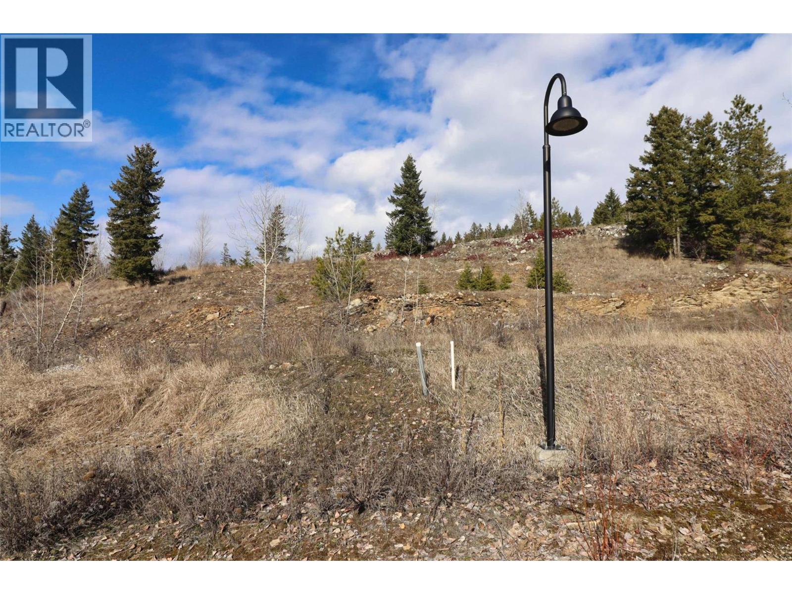 2633 Squilax Anglemont Road Unit# 152 - Photo 2 of 10, Lee Creek, British Columbia