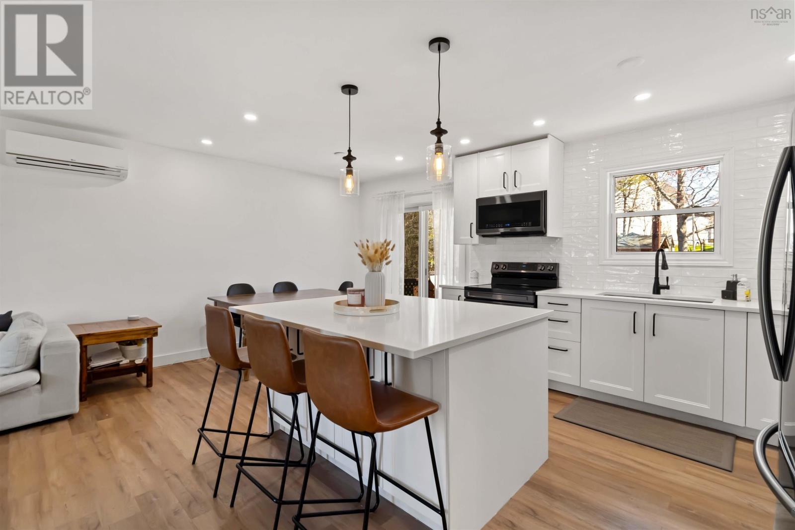 Property 11 of 47 of 682 Caldwell Road