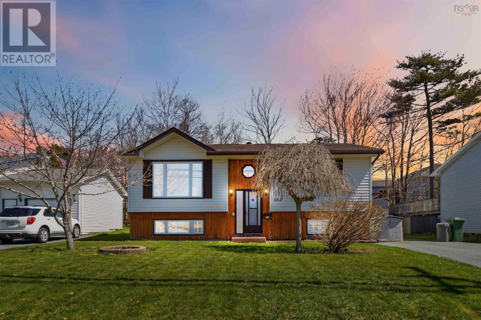 Property photo of 682 Caldwell Road