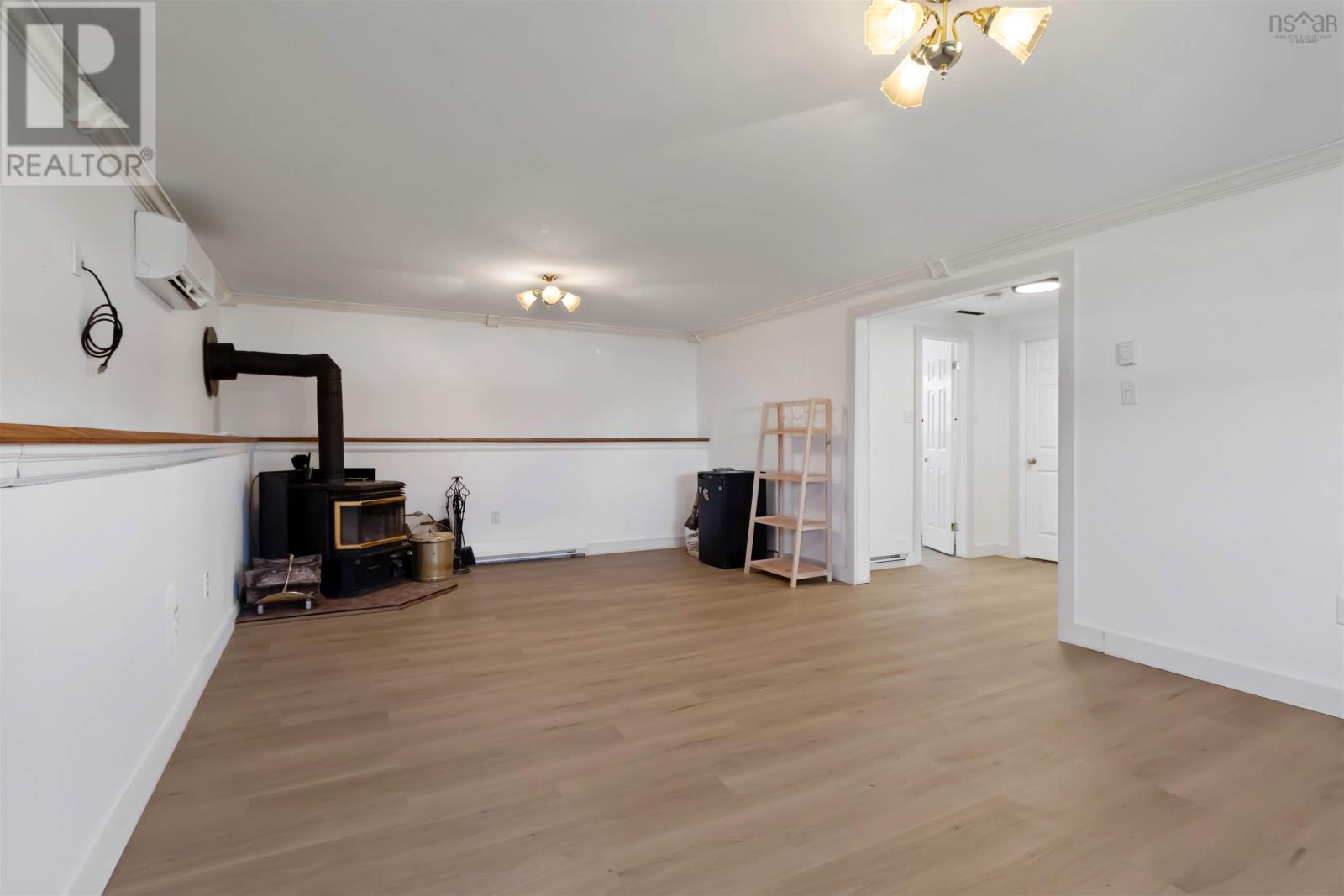 Property 30 of 47 of 682 Caldwell Road