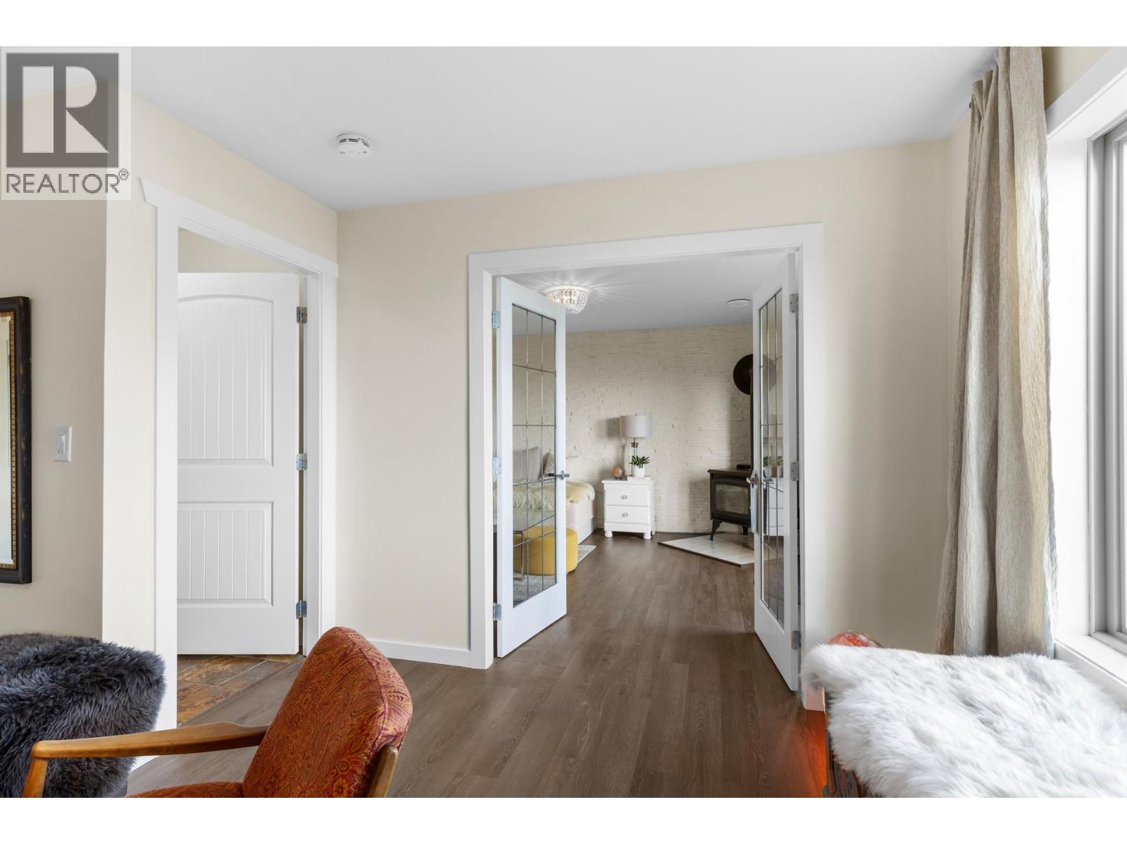 2286 CARMI Road, Penticton