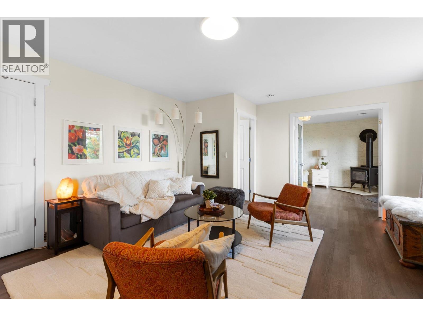 2286 CARMI Road, Penticton