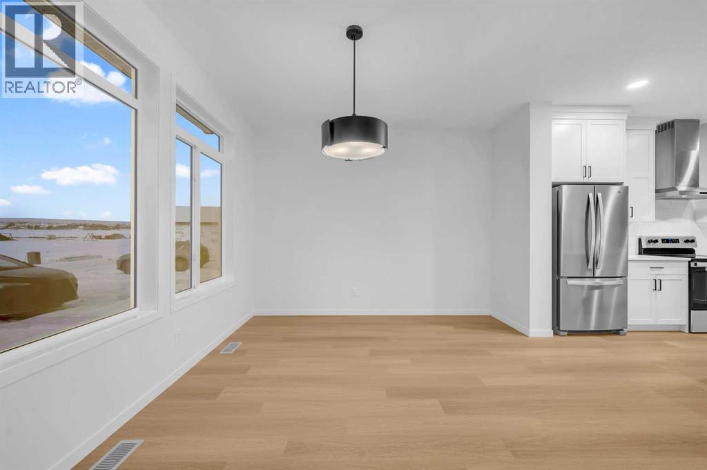 Single Family House for Sale in  Royston Park NW Haskayne Calgary 