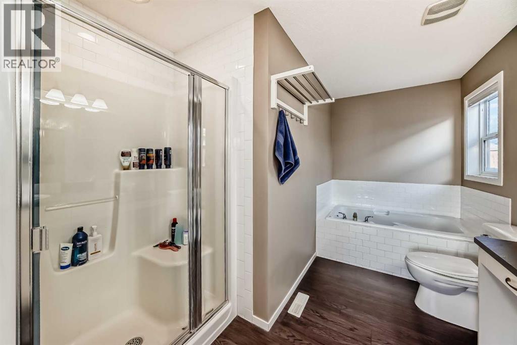 145 River Heights Crescent, Cochrane