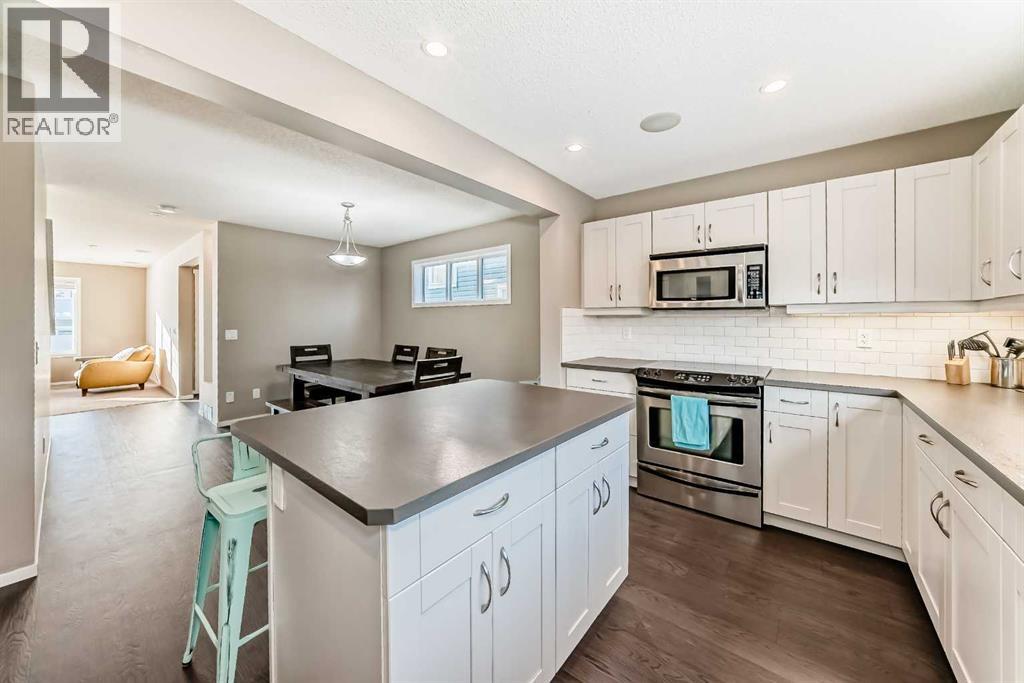 145 River Heights Crescent, Cochrane