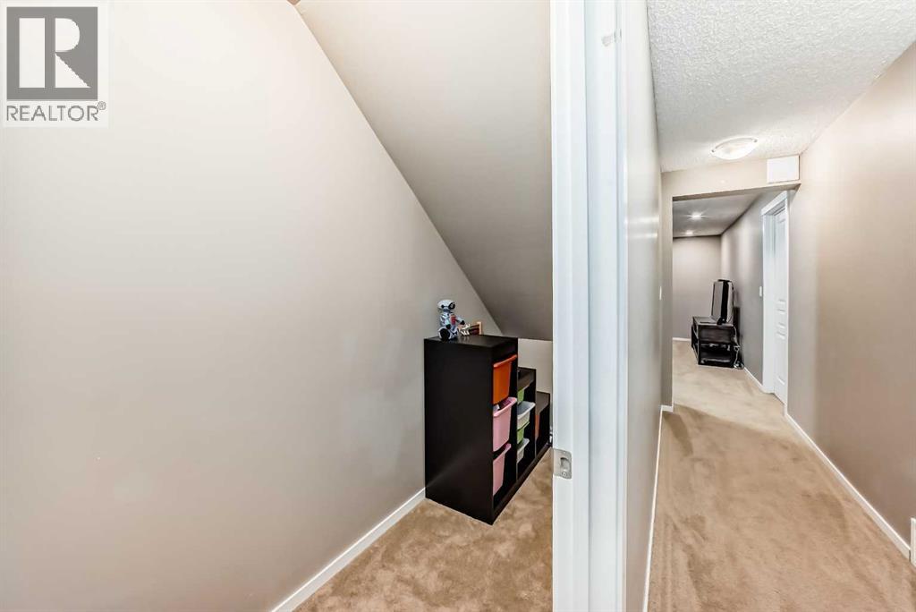 145 River Heights Crescent, Cochrane