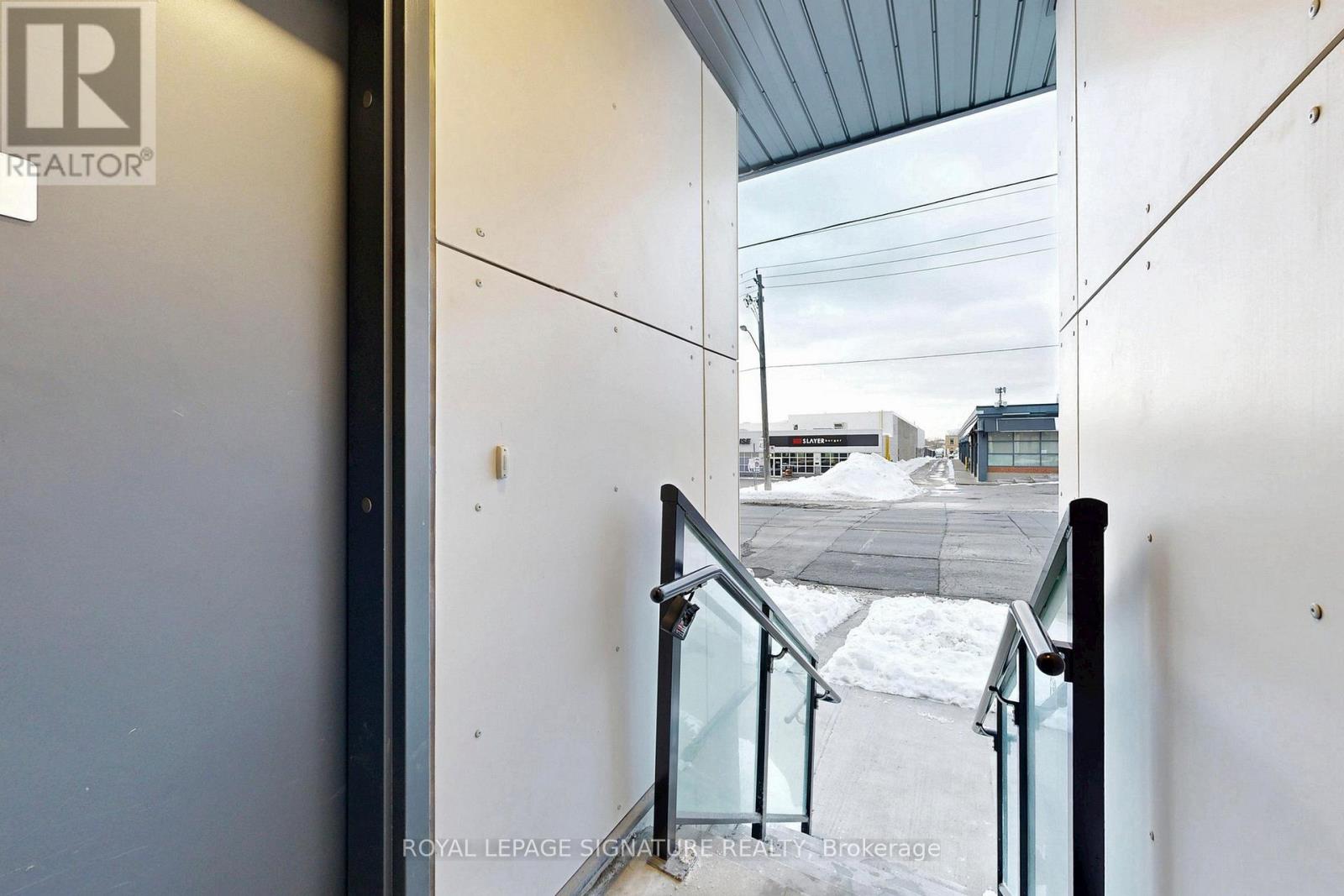 #1 1455 O'CONNOR DRIVE - 27