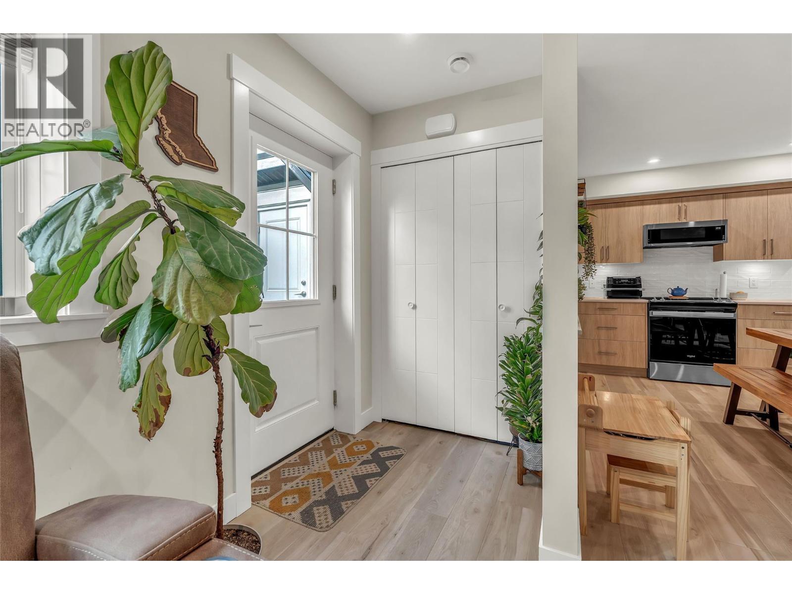 241 Nelson Avenue Unit# 102, Penticton