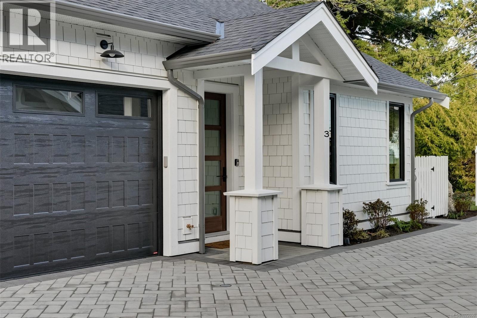 #3 5032 Wesley Rd - 50