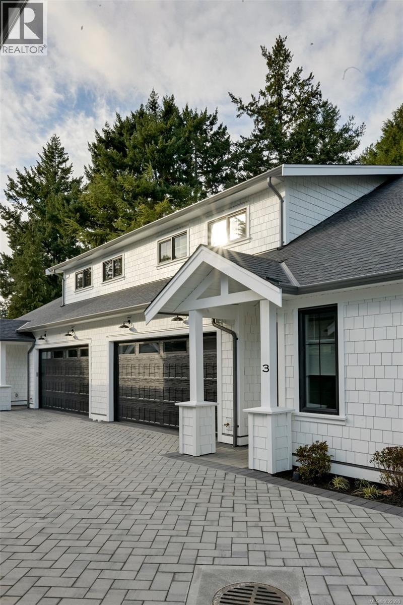 #3 5032 Wesley Rd - 52