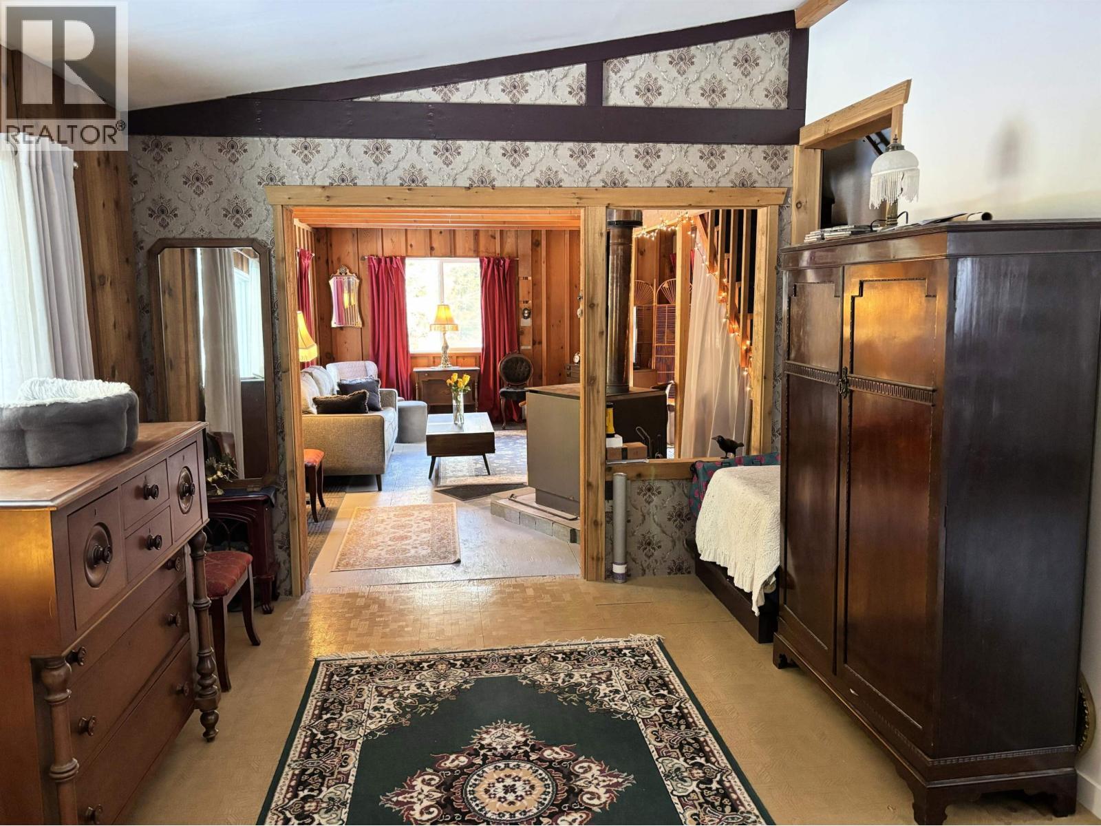 42 BROUSSEAU ROAD - 19