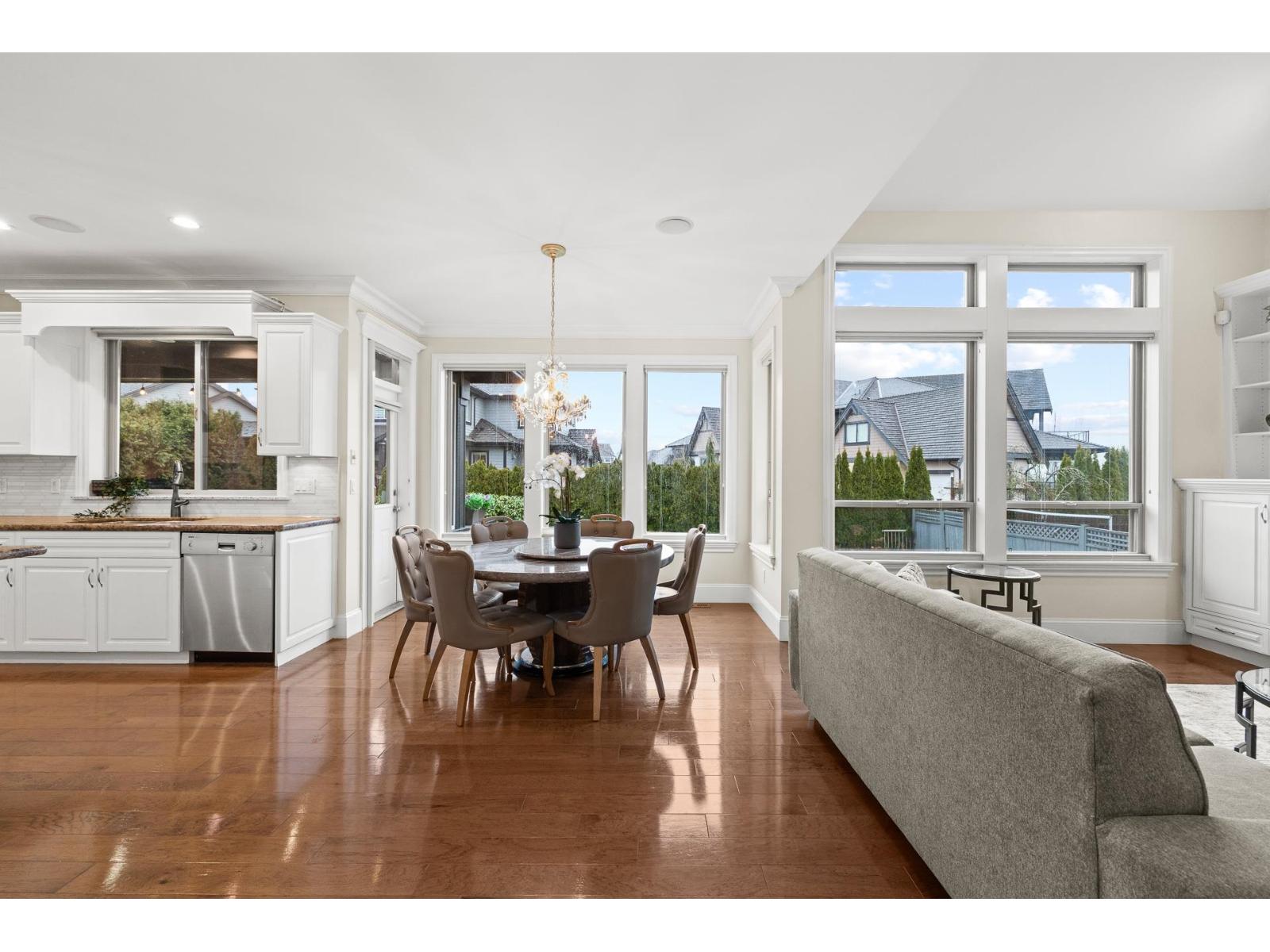 15963 DEVONSHIRE DRIVE, Surrey