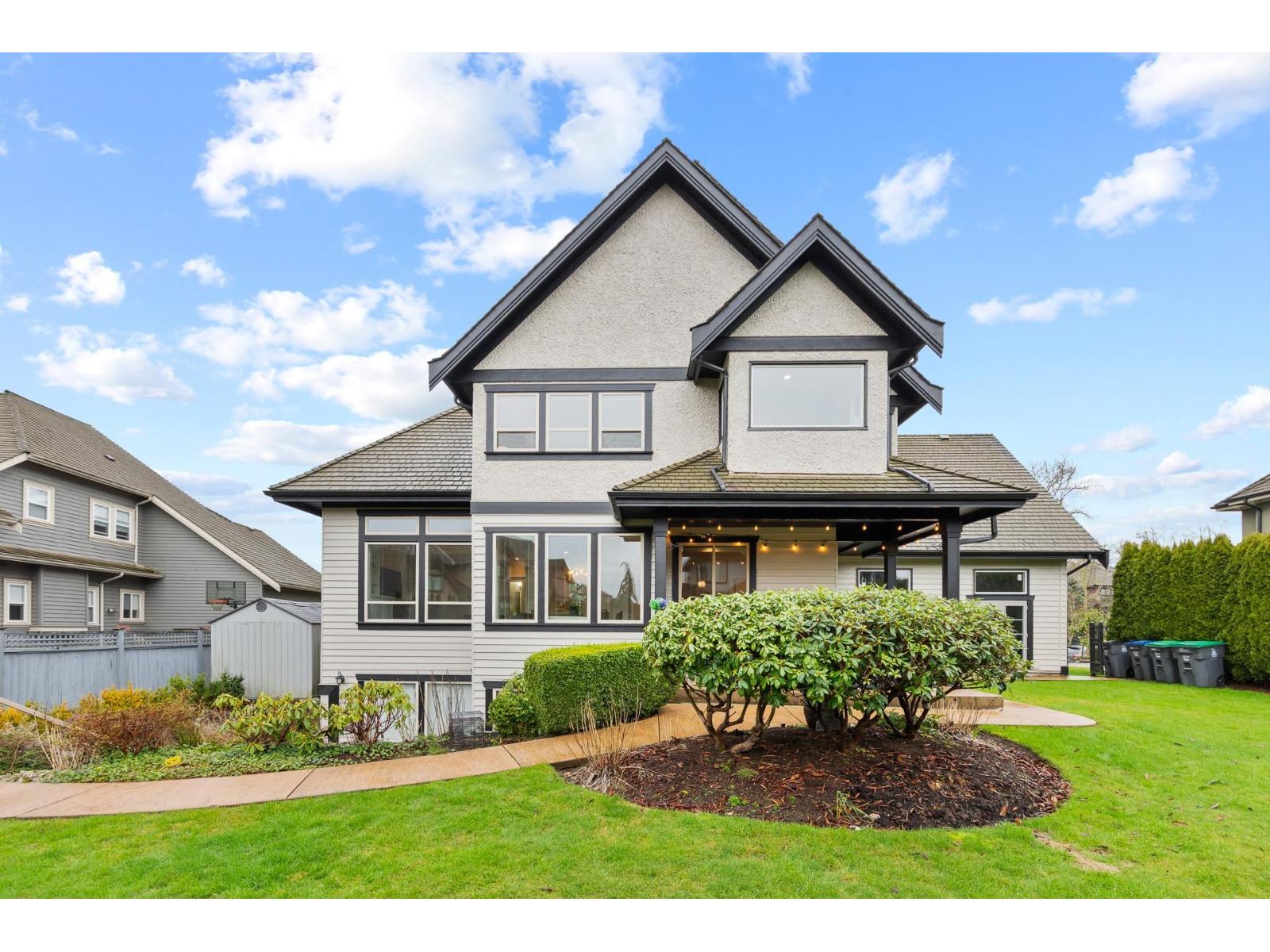 15963 DEVONSHIRE DRIVE, Surrey