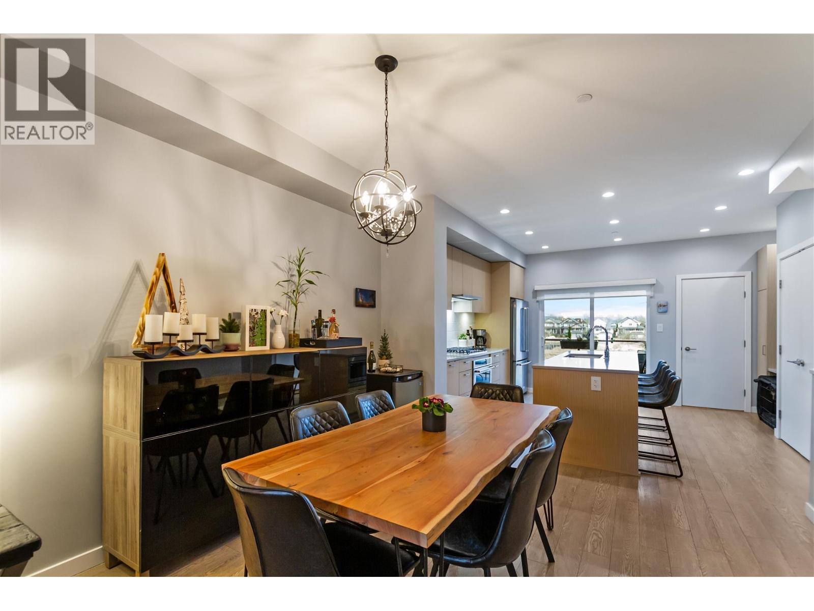 202 19451 SUTTON AVENUE - Photo 5 of 36, Pitt Meadows, British Columbia