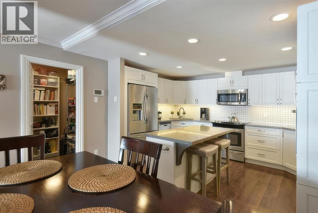 508 MARINE DRIVE, Gibsons