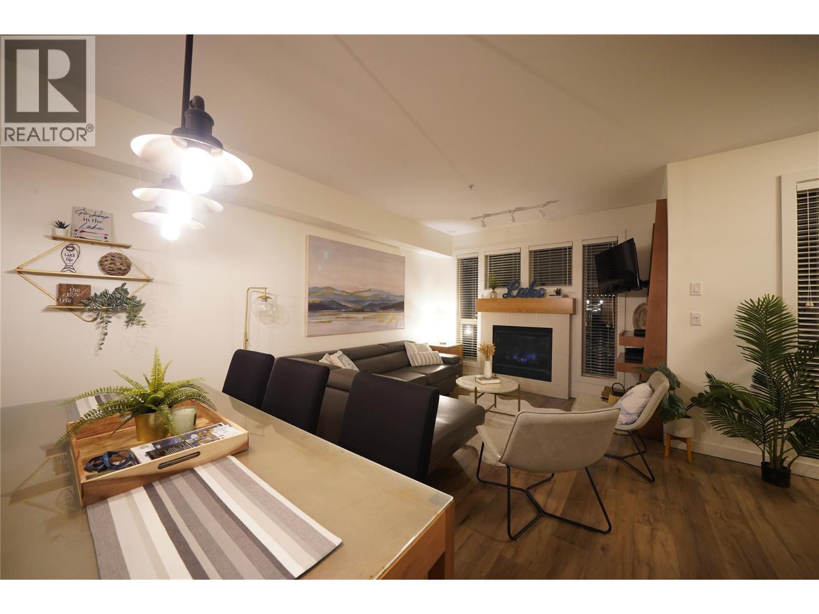 #1119 7343 Okanagan Landing Road - 40