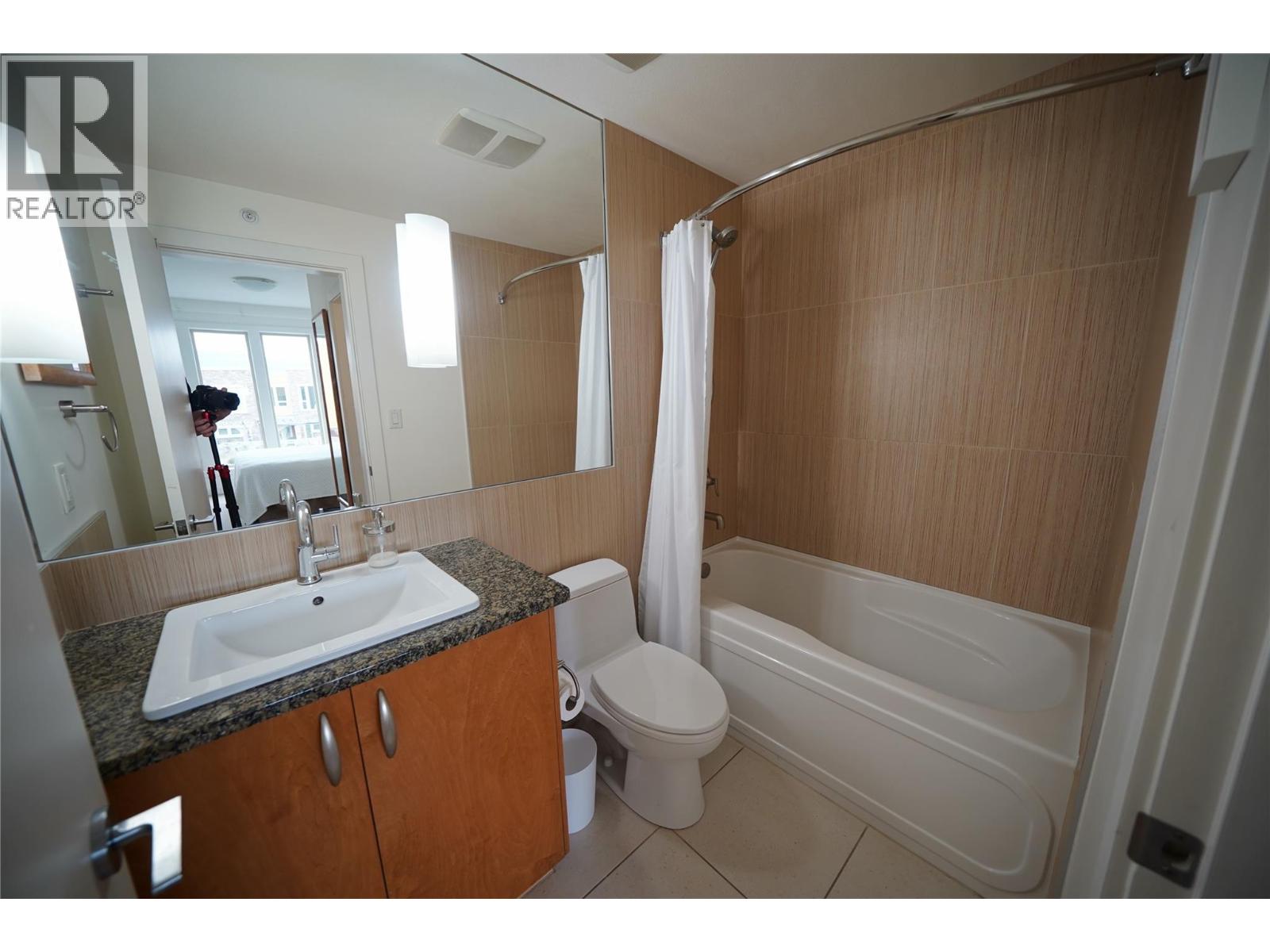 1119 7343 Okanagan Landing Road, Vernon