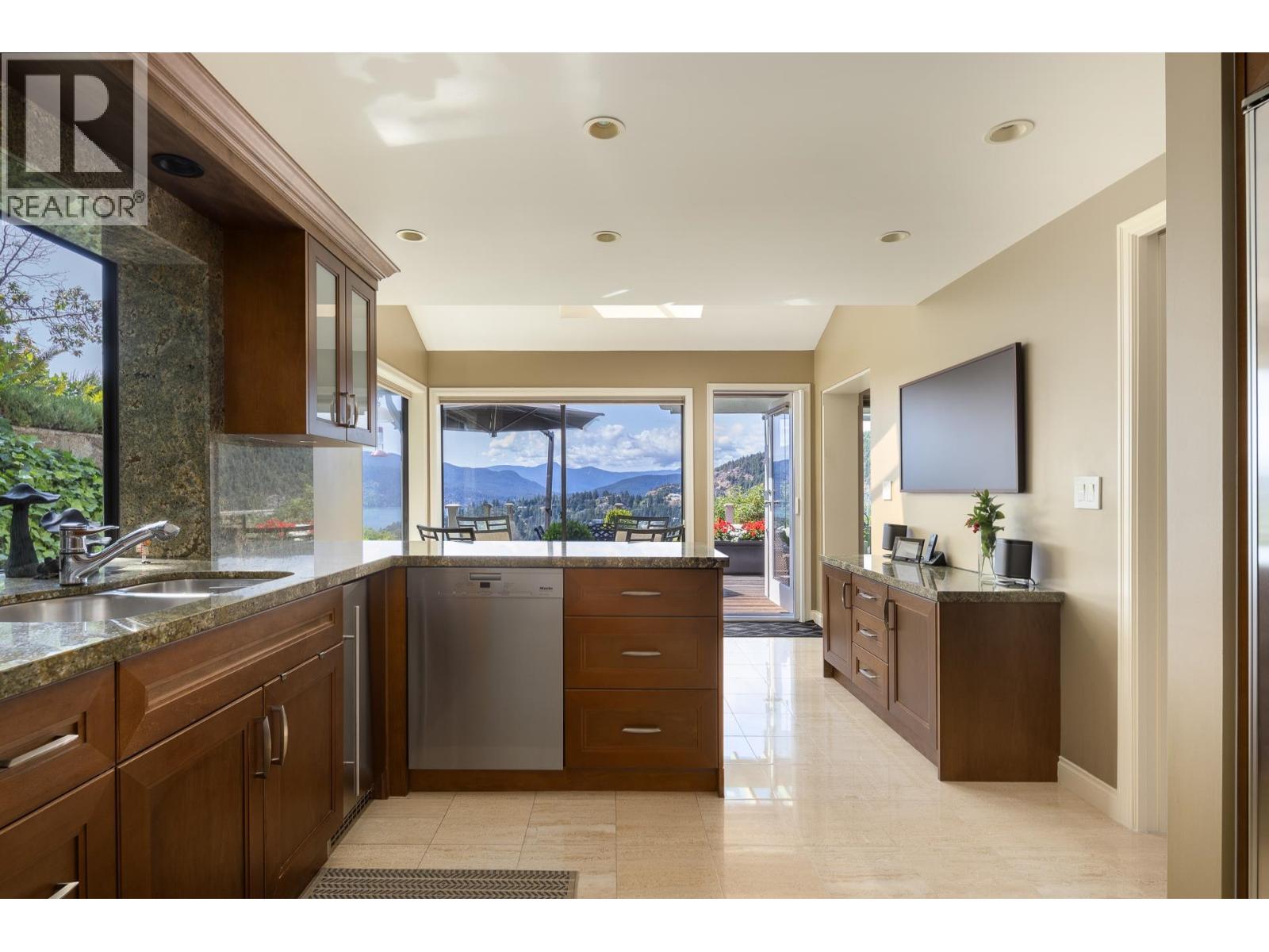 5267 ASPEN DRIVE, West Vancouver