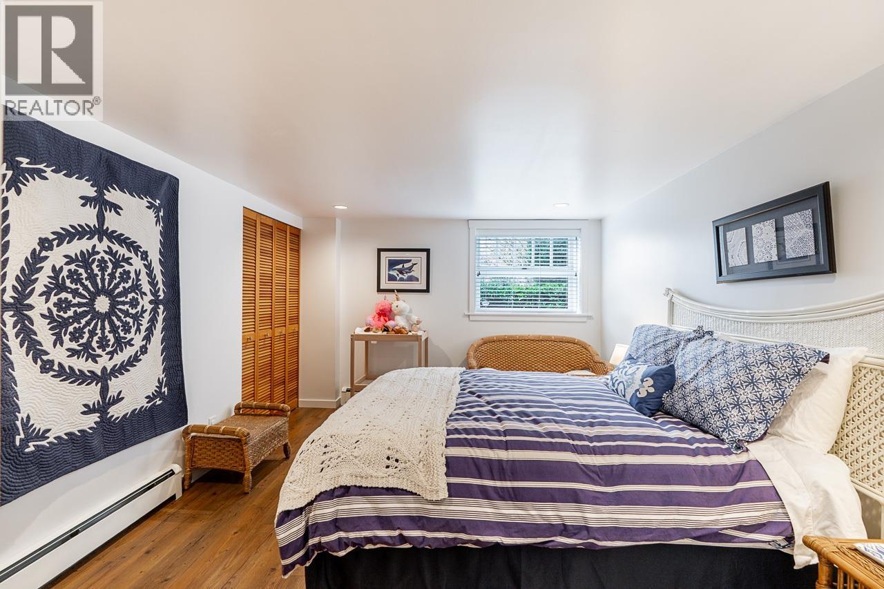 1986 W 36TH AVENUE, Vancouver