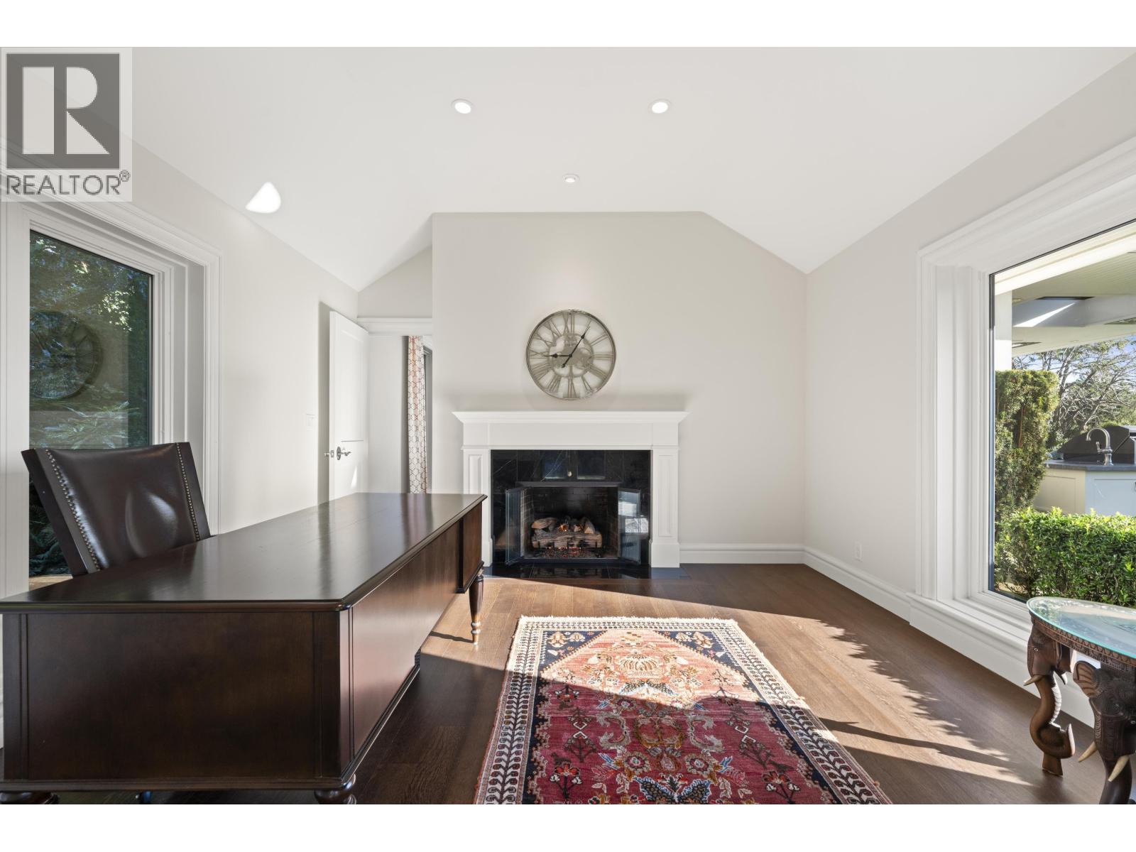6215 OVERSTONE DRIVE, West Vancouver