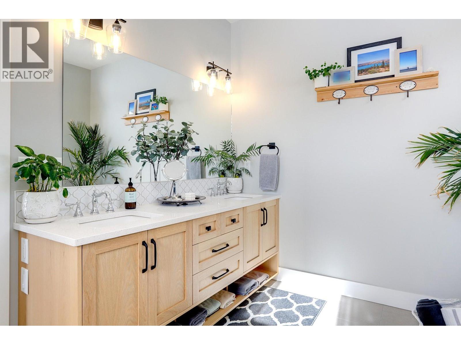  1908 39 Avenue, Vernon