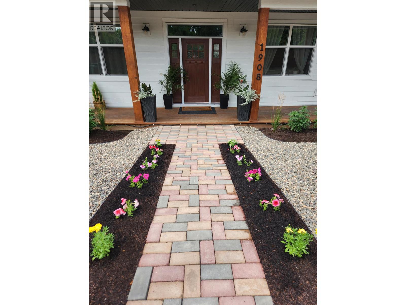  1908 39 Avenue, Vernon