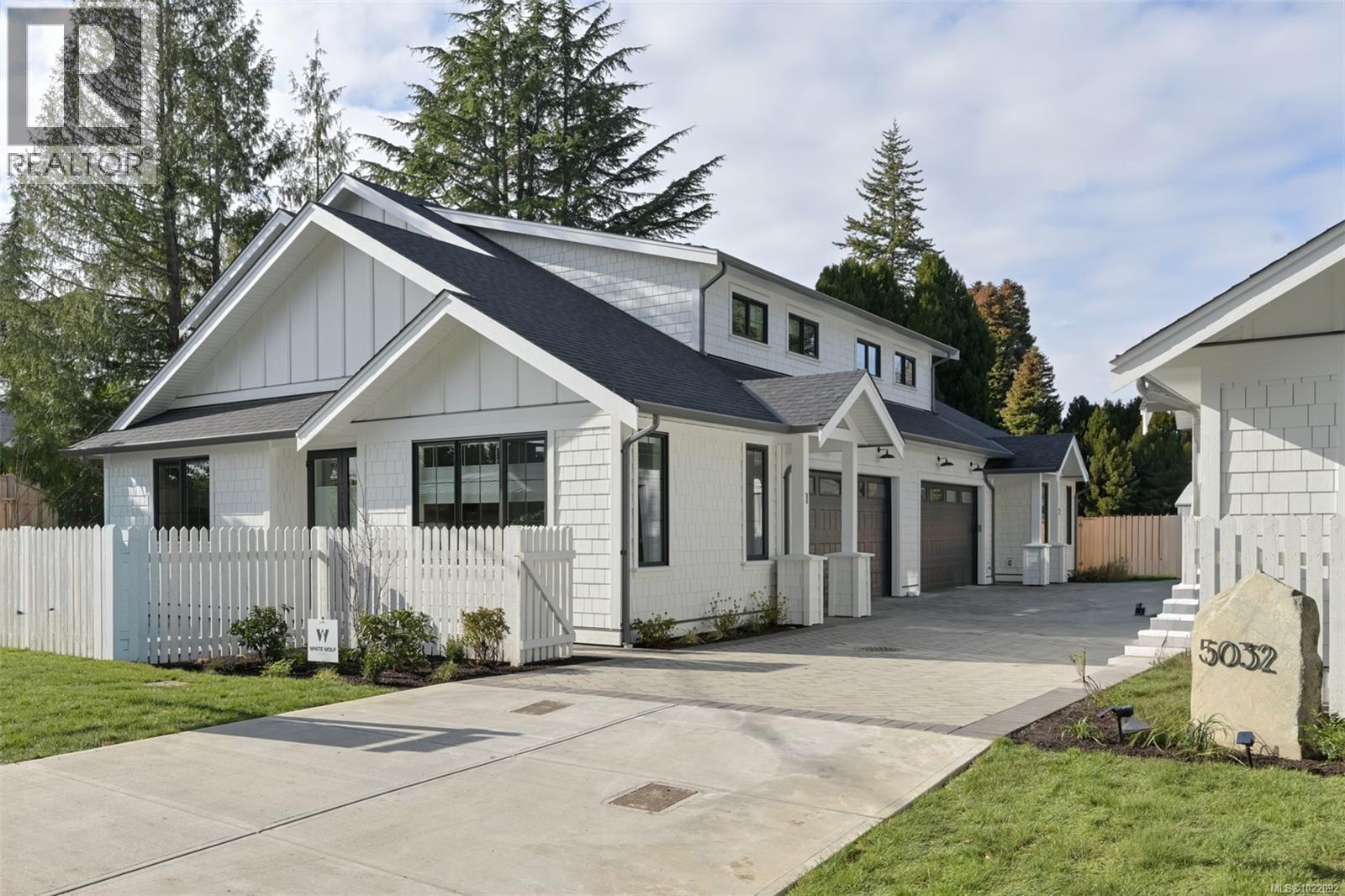 #2 5032 Wesley Rd - 2