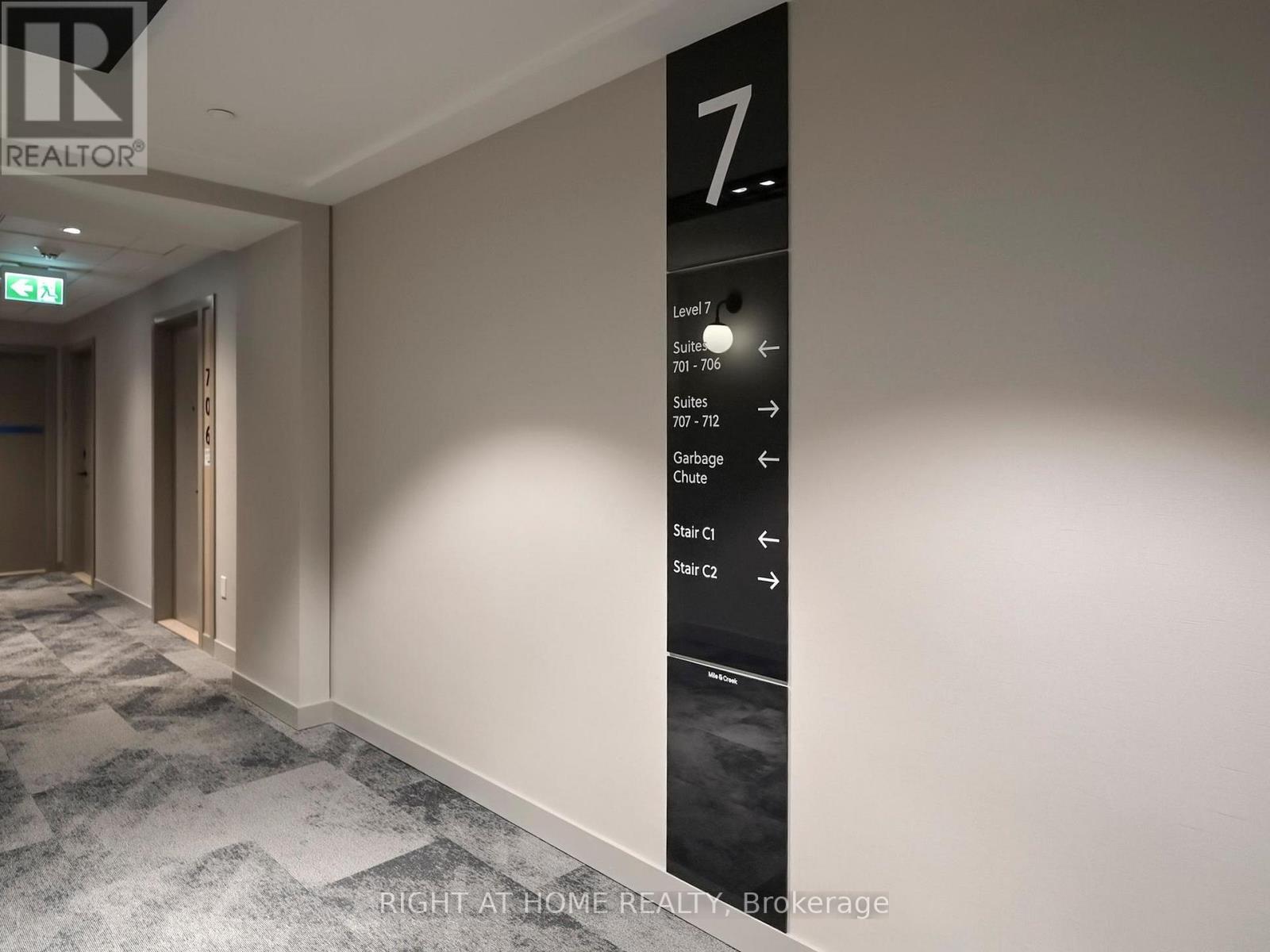 711 - 750 WHITLOCK AVENUE - Photo 5 of 36, Milton (CB Cobban), Ontario