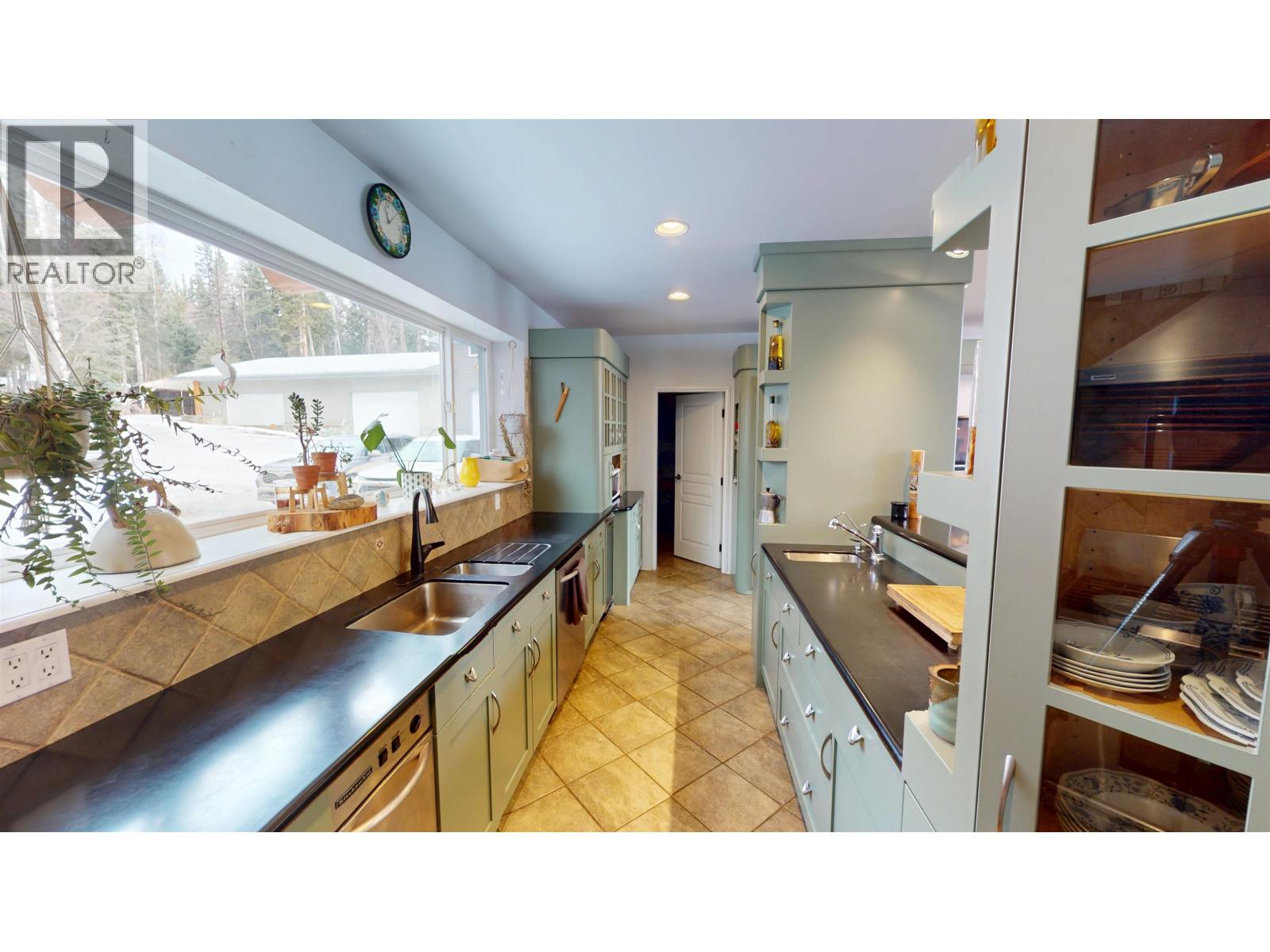 7407 JOHNSTONE ROAD - 13