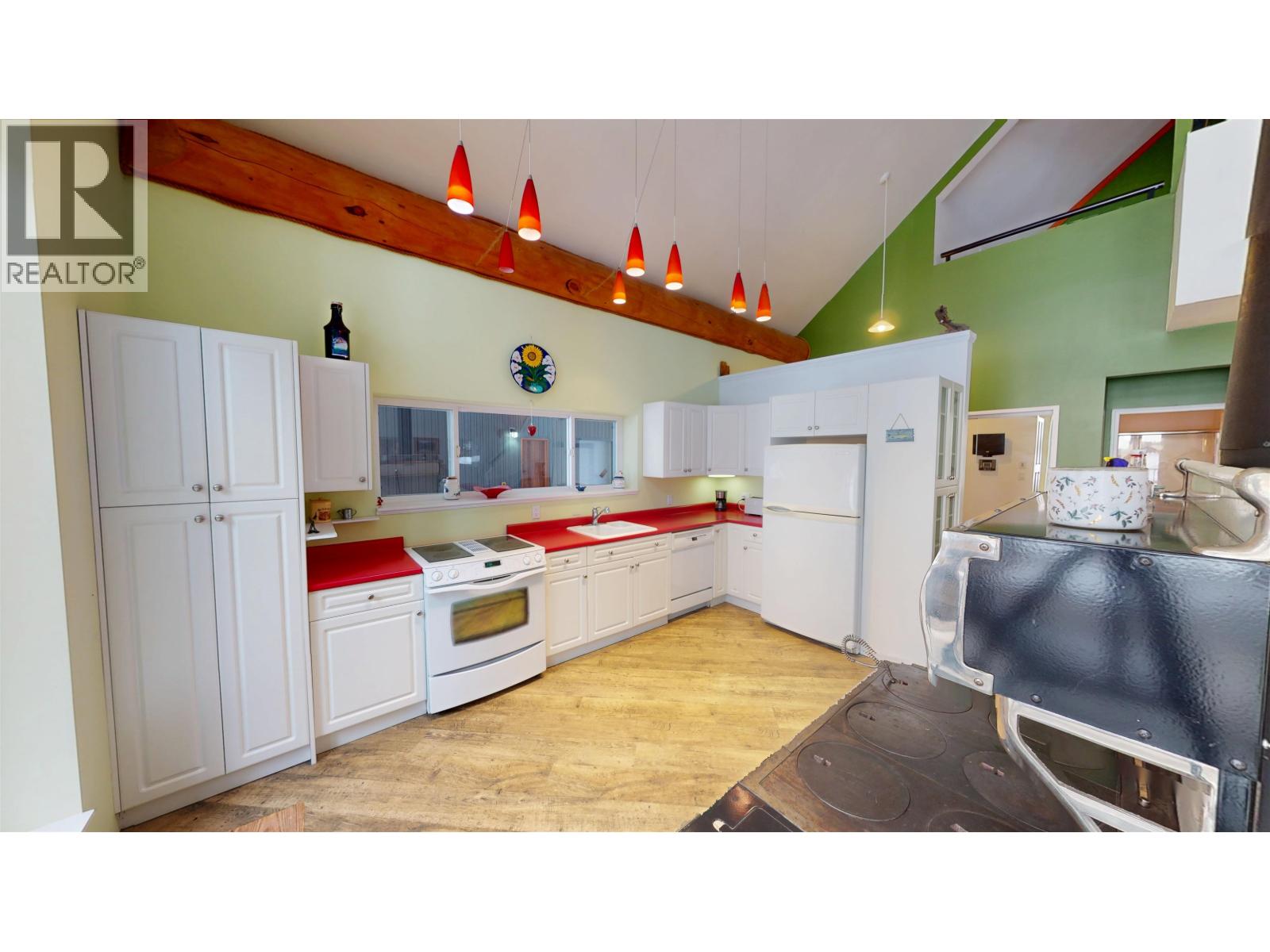 7407 JOHNSTONE ROAD - 38