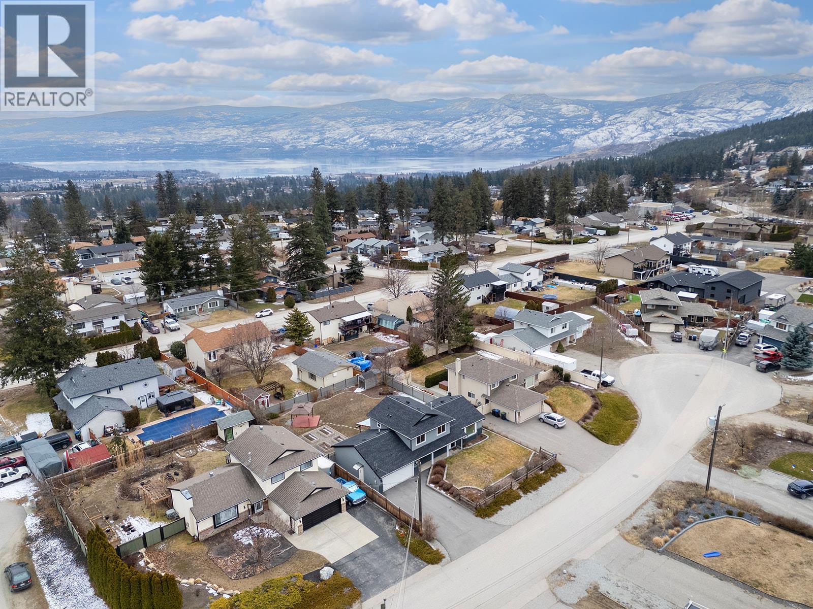 3345 Chelsea Court, West Kelowna