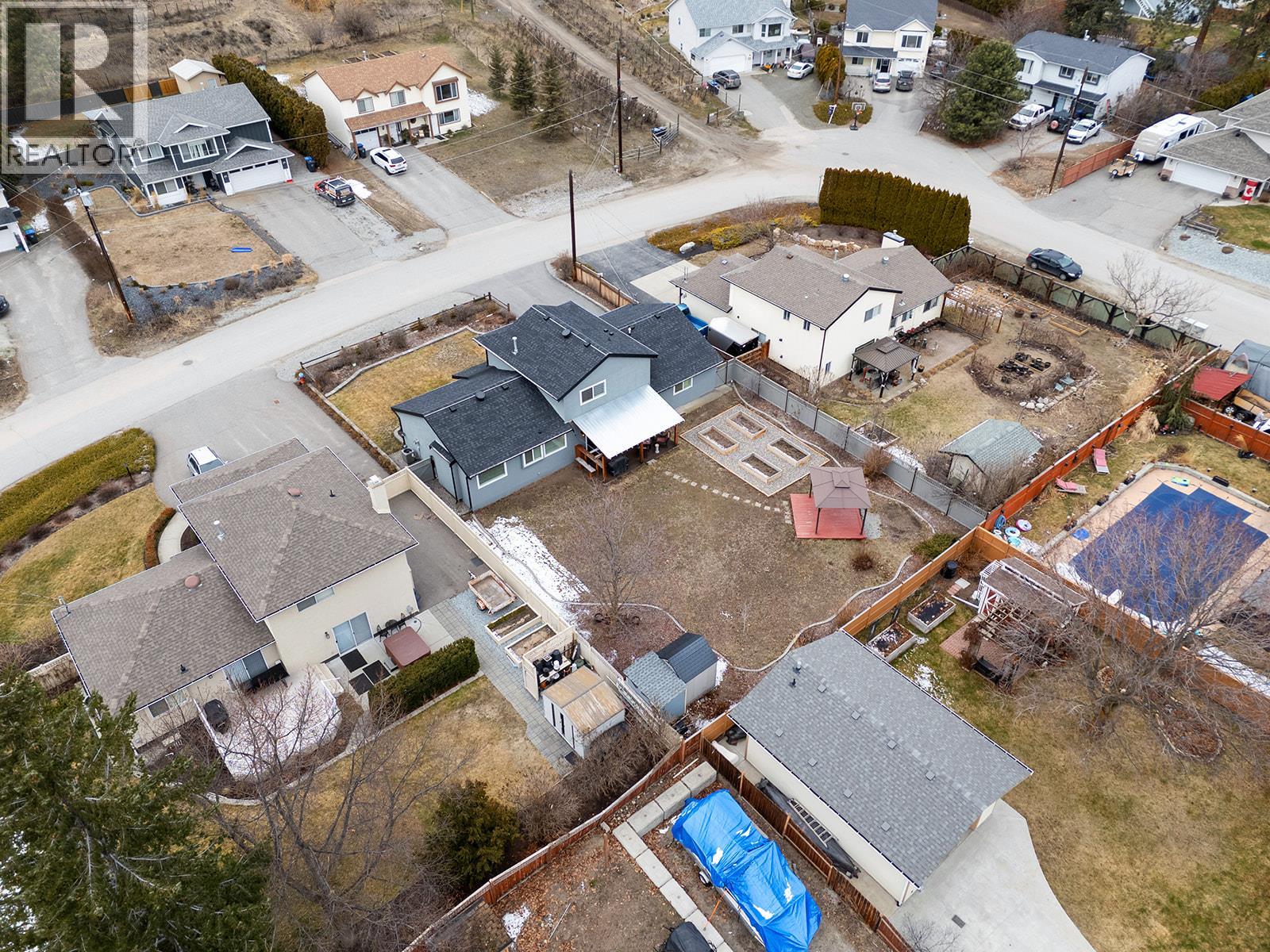 3345 Chelsea Court, West Kelowna