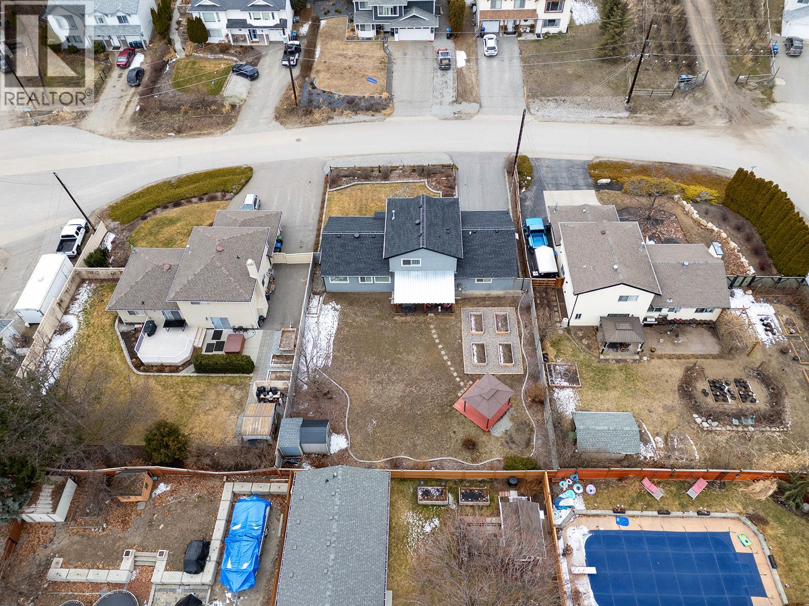 3345 Chelsea Court, West Kelowna